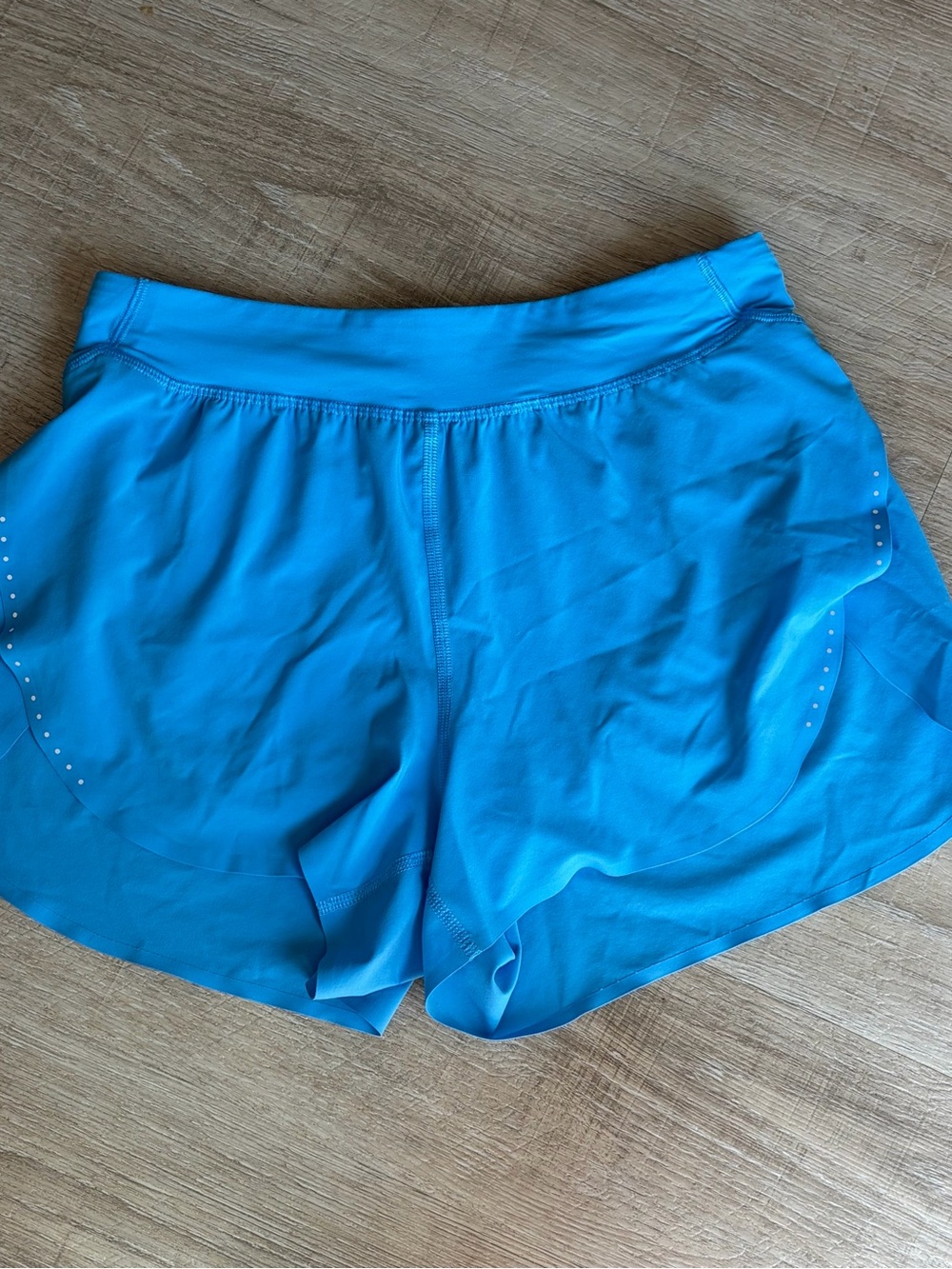 Lululemon Fast and Free Shorts - Ocean Wave - Size S - Picture 3 of 4